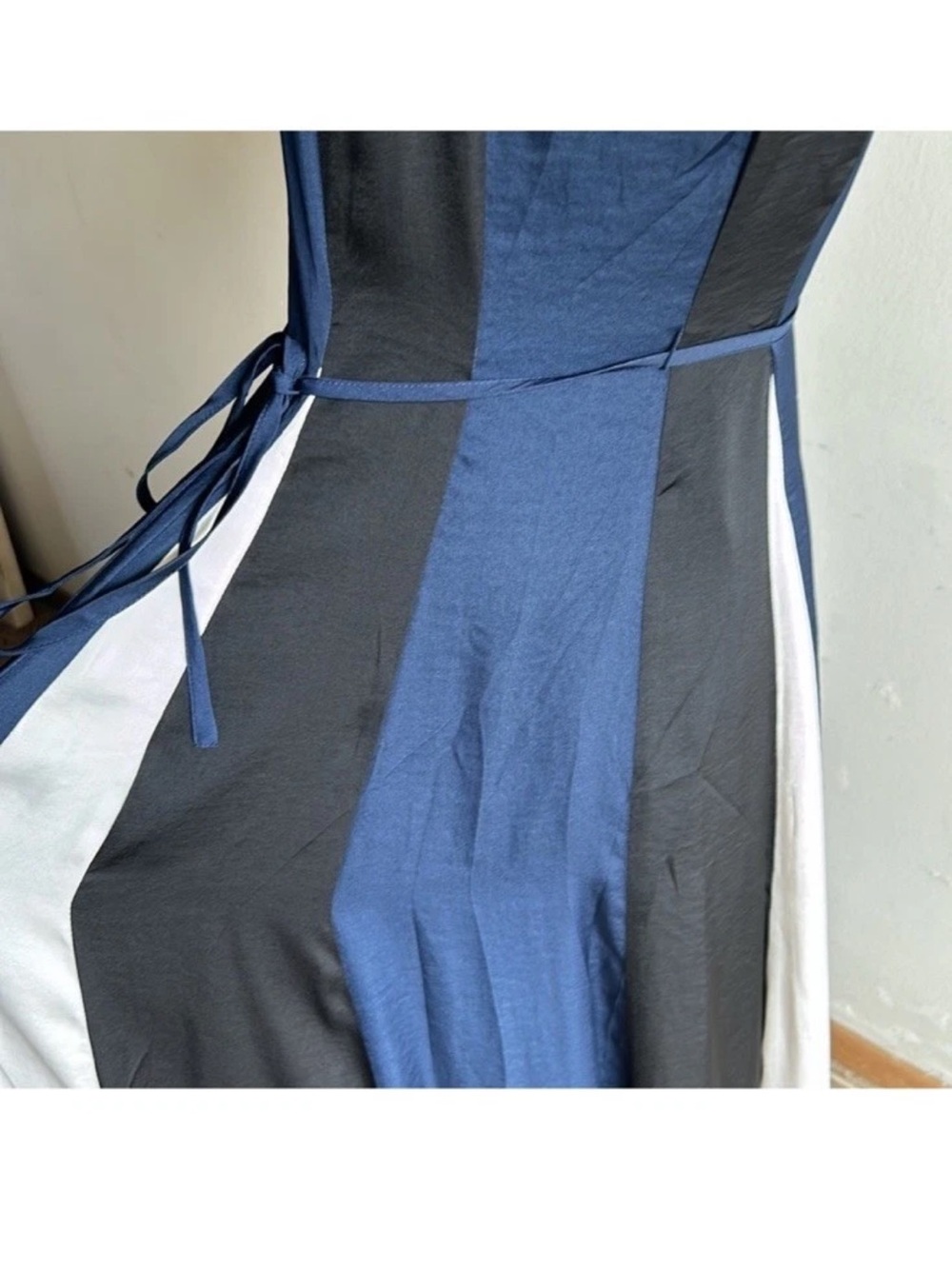 Banana Republic Sleevelss Color Block Maxi Length Dress Size 4P NWT - Picture 7 of 9